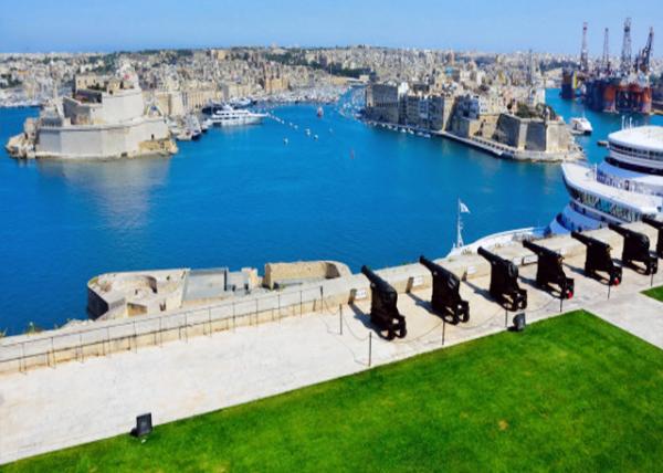 2015-07-01_Valletta_Saluting Battery & Fort Saint Angelo_Backfdrop of Game of Thrones ̨ʥ層ȨϷȡ0001.JPG