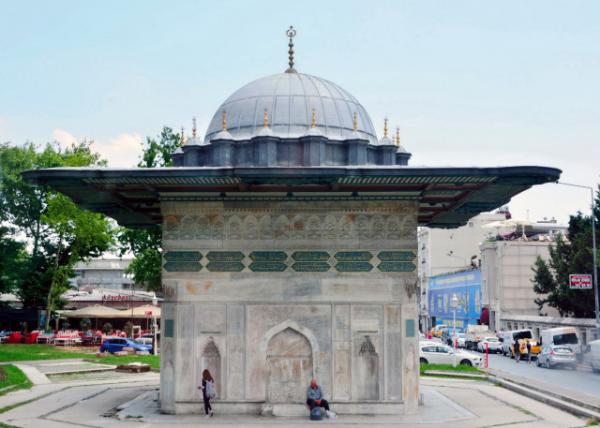 2015-06-26_Tophane Fountain е㳡Ȫ0001.JPG