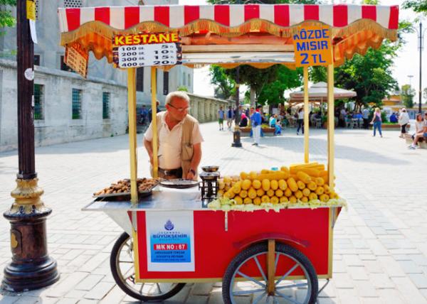 2015-06-26_Street Vendor_Grilled Corn on the Cob̯-20001.JPG