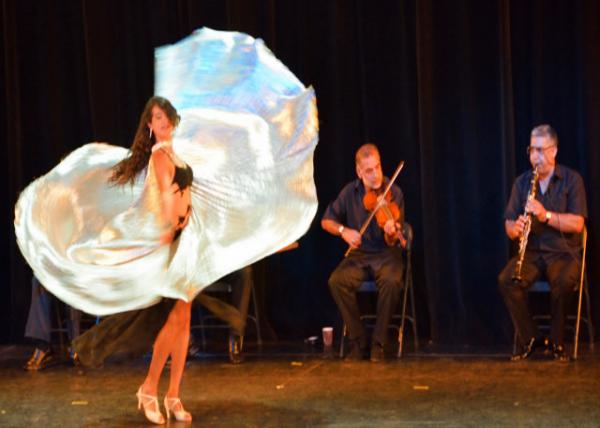 2015-06-26_Turkish Dance0001.JPG