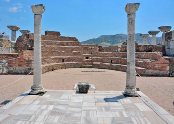 2015-06-18_Basilica of St John_Tomb of St. John. & Greek Amphitheater ʥԼĹϣԲξ糡0001.JPG