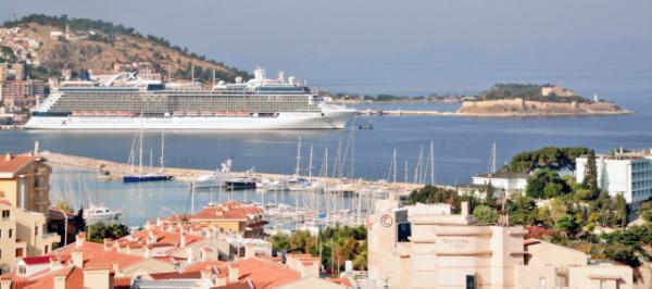 2015-06-18_Kusadasi Port ˹-10001.JPG