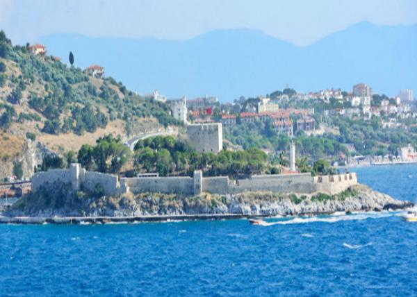 2015-06-18_Genoese Fortress Ҫ-40001.JPG