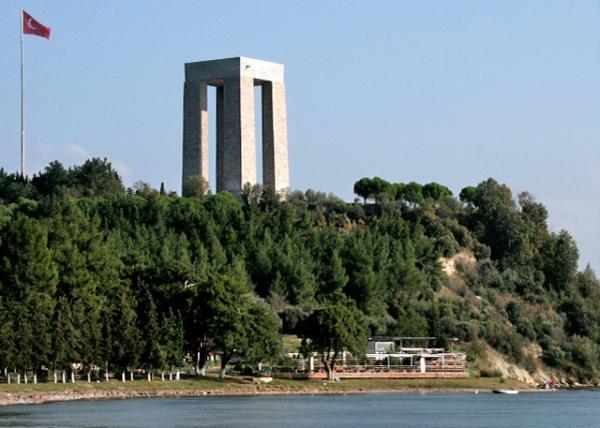 2015-06-28_Canakkale_Martyrs' Memorial-10001.jpg
