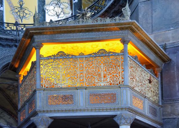 2015-06-27_Hagia Sophia_Pulpit ̳0001.JPG