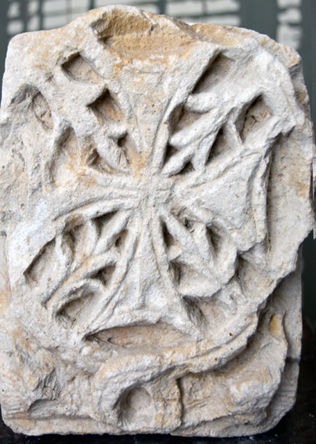 2015-06-25_Key-Stone w A Embossed Cross (14C) ʮʹиʮּܵĹʯ0001.JPG