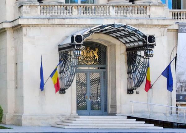 2015-06-24_National Museum of Art of Romania-20001.JPG