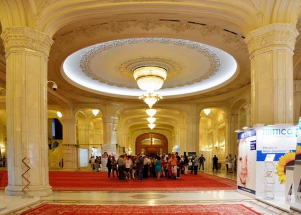 2015-06-24_Palace of Parliament-70001.JPG