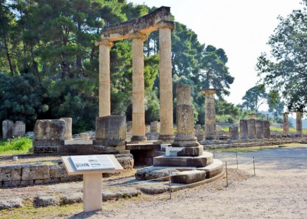 2018-07-15_Philippeion,  the only structure inside the Altis dedicated to a human ˹Ψһ׸-20001.JPG