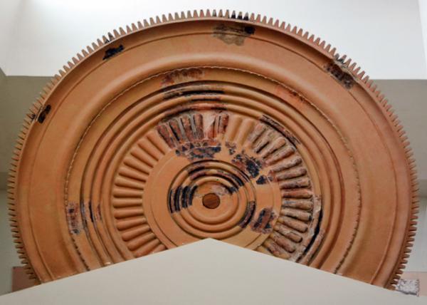 2018-07-15_Terracotta Discoid Acroterion from Heraion ״ɽǽ-10001.JPG