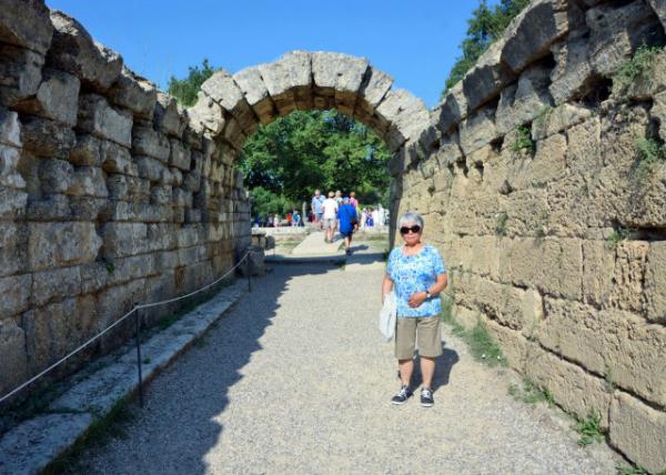 2018-07-15_Crypt (Arched Way to the Stadium) ͨĹ·-20001.JPG