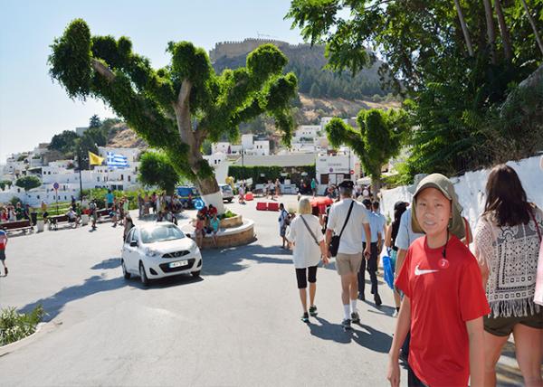 2015-06-17_Acropolis Parking Lot.jpg