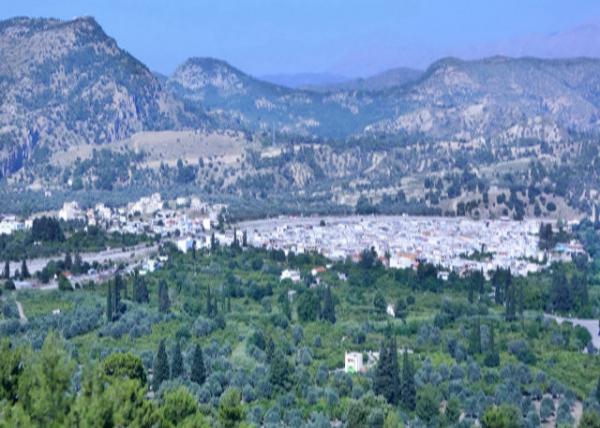 2015-06-17_Massari @ the East Coast of Rhodes, Surrounded by a Mountainous Landscape Full of Greenery0001.JPG