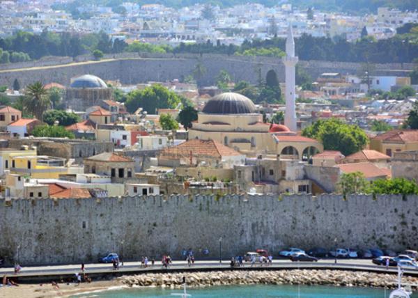 2015-06-17_Walled Old Town կ0001.JPG