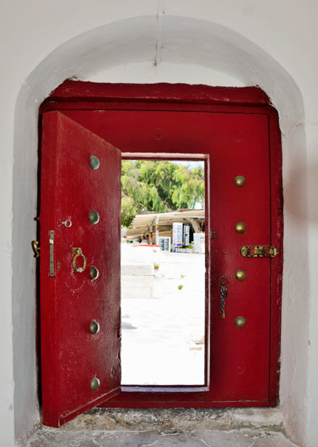 2015-06-29_Ano Mera_Monastery of Panagia Tourliani in 1542-60001.JPG