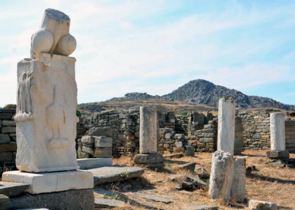 2015-06-29_Column w Phallus @ Stoivadeion Phallic Symbols Representing the Greek God of Wine and Ecstasy, Dionysus ߷ŴϣѾƺҡͷҶ˹0001.JPG