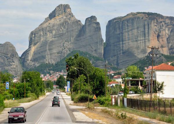2015-06-21_Town of Kalambaka_Castle in the Sky_The Backdrop of For Your Eyes Only ֮ǡ007֮߻ܡȡ-50001.JPG