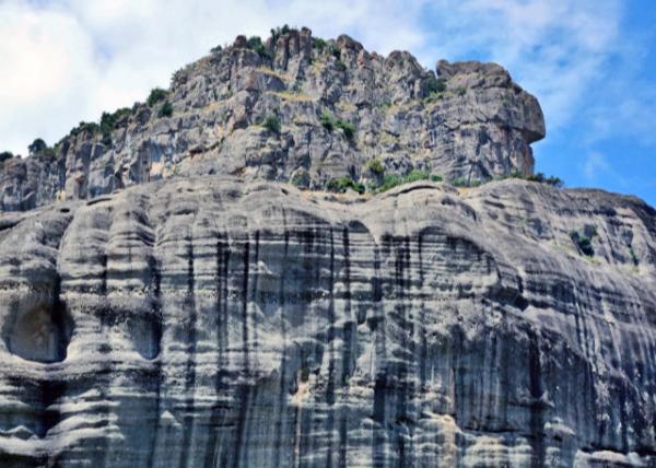 2015-06-21_Meteora Rock Formation_ Immense Natural Pillars & Hill-like Rounded Boulders Ȼʯɽ״Բξʯ-40001.JPG