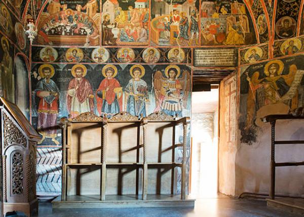 2015-06-21_Holy Monastery of Barbara-Rousanou_Interior0001.jpg