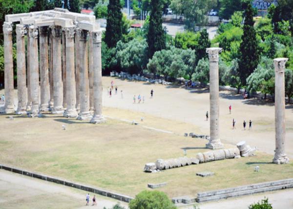 2015-06-20_Temple of Olympian Zeus-10001.JPG