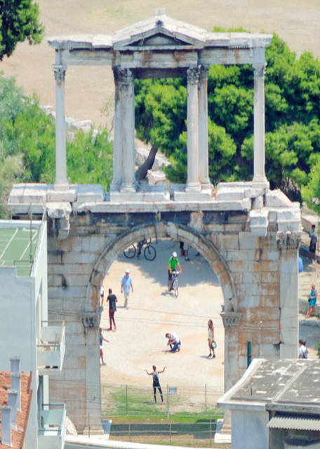 2015-06-20_Arch of Hadrian 0001.JPG