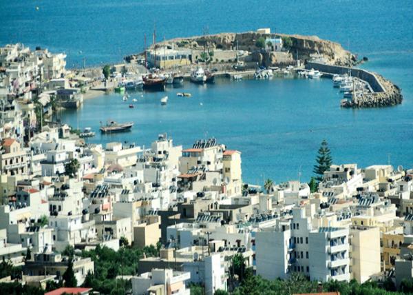 2015-06-16_Heraklion Port ̸0001.JPG