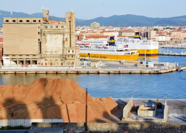 2018-07-19_Livorno_Port_Moby LinesFerries & Cruiseferries ׾ߡֶɼ0001.JPG