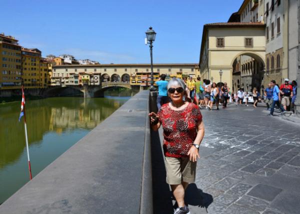 2018-07-19_Florence_Embankment along the Arno Riverŵذ·0001.JPG