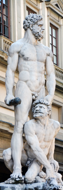 2018-07-19_Statue_Bartolommeo Bandinelli's Hercules & Cacus ʿ 0001.JPG