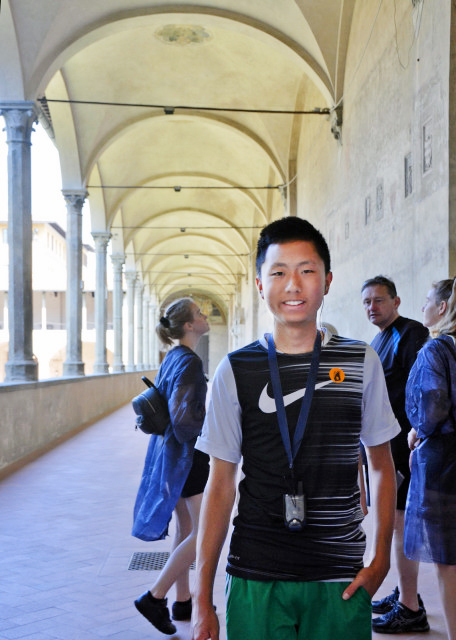 2018-07-19_Florence_Basilica di Santa Croce_ Arcade0001.JPG