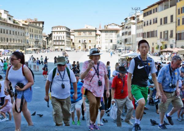 2018-07-19_Florence_Palazzo Cocchi-Serristori0001.JPG