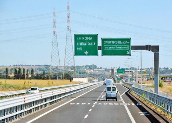 2018-07-18_Civitavecchia_Hwy to the Port ۿڸٹ·0001.JPG