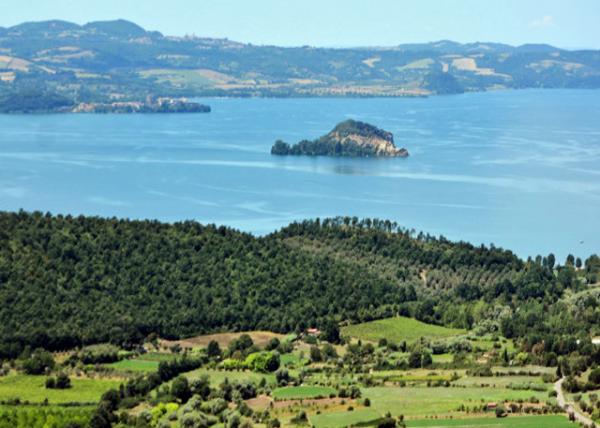 2018-07-18_Lake Bolsena_Isola Martana ɺС-10001.JPG