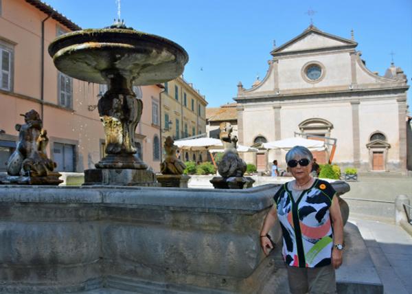 2018-07-18_Fontana di Poggio and Duomo di San Giacomo Maggiore-10001.jpg