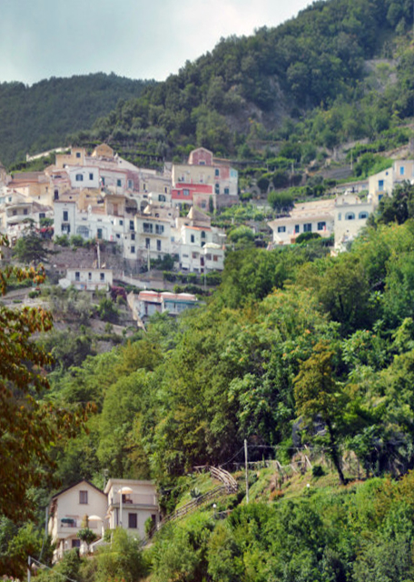 2018-07-17_Salerno_Houses0001.JPG