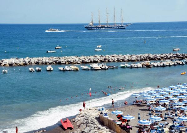 2018-07-17_Salerno_Waterfront -30001.JPG