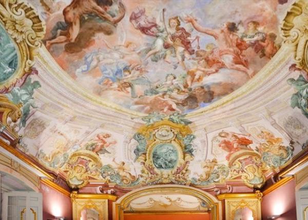 2018-07-17_Maiori_Palazzo Mezzacapo_Interior-2.jpg