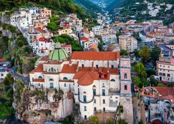 2018-07-17_Maiori_Collegiate Church w a Colourful Maiolica Tiled Dome Topping the 14th Century Bell Tower & Most of the Exterior Dating from the 18th Century.JPG