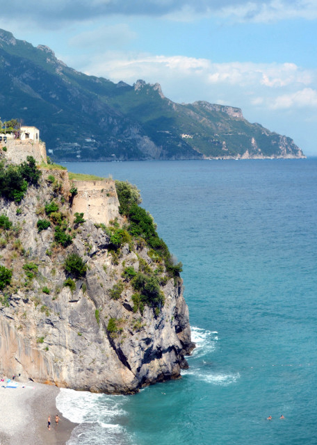 1750339227936617.jpg 2018-07-17_Atrani_Torre dello Ziro 泽洛塔0001.JPG