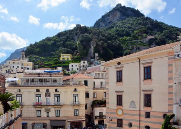2018-07-17_Amalfi_Piazza Duomo ù㳡0001.JPG