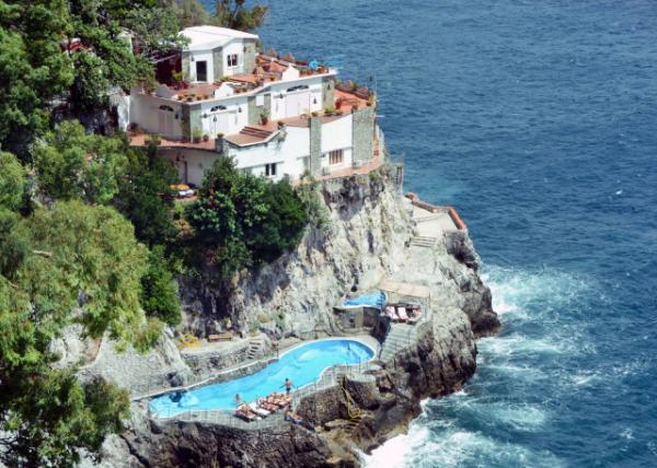 2018-07-17_Furore_Cozy Hotel over Tyrrhenian Sea ᰲʾƵ0001.JPG