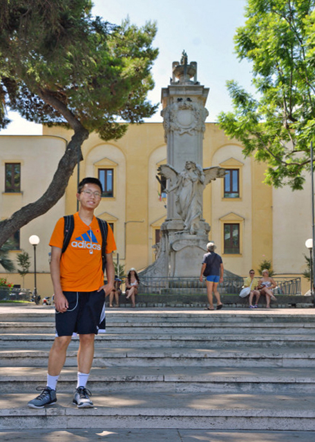 2018-07-17_Sorrento_Mors Immortalis Monument @ Piazza della Vittoria ʤ㳡0001.JPG