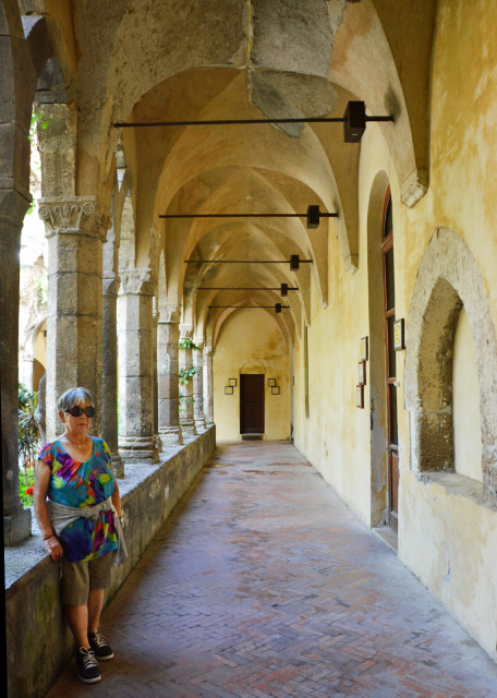 2018-07-17_Sorrento_Monastery of St. Francesco in 14th-Century ʮ͵ʥ˹޵Ժ-20001.JPG