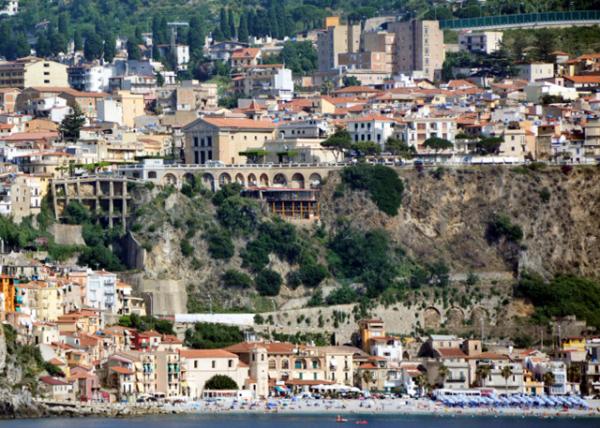 2018-07-16_Villa San Giovanni_Chianalea {^0001.JPG