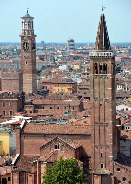 1750477508157207.jpg 2018-07-10_Church_Sant'Anastasia & Torre dei Lamberti 圣阿纳斯塔西娅与兰伯蒂塔-10001.JPG