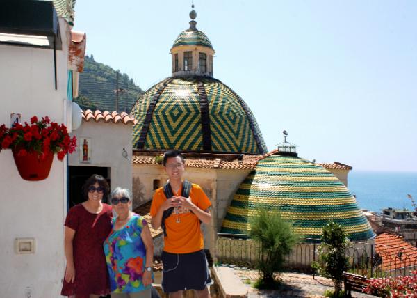 2018-07-17_Maiori_Collegiate Church w a Colourful Maiolica Tiled Dome-10001.jpg