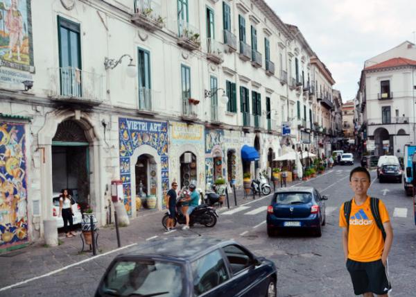 2018-07-17_Vietri sul Mare_Downtown -10001.jpg