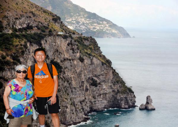 2018-07-17_Sorrento_Amalfi Coast w High Cliffs, Enchanting Coves, & Small Bays ƺ-10001.jpg