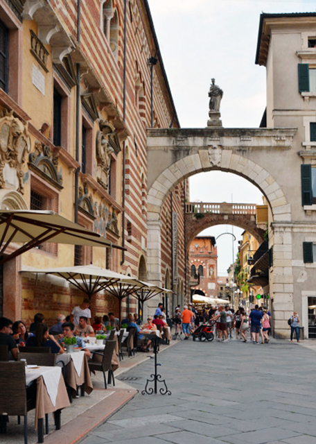 2018-07-10_Piazza dei Signori 㳡0001.JPG