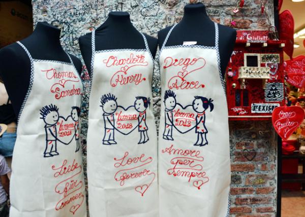 2018-07-10_Casa di Giulietta_Gift Shop Ʒ0001.JPG